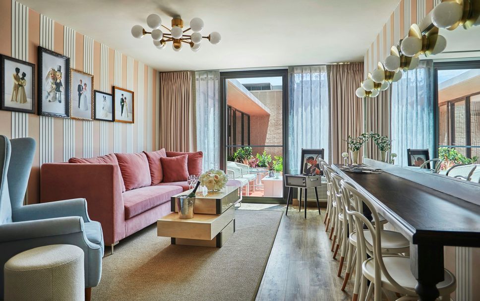 Lounge Photo