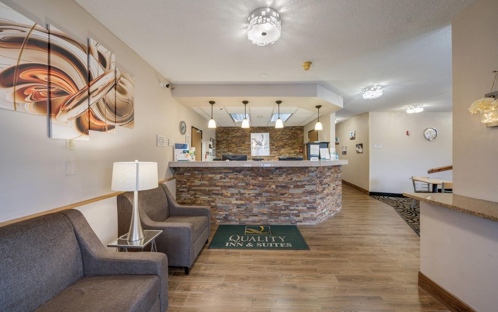 Front desk Photo