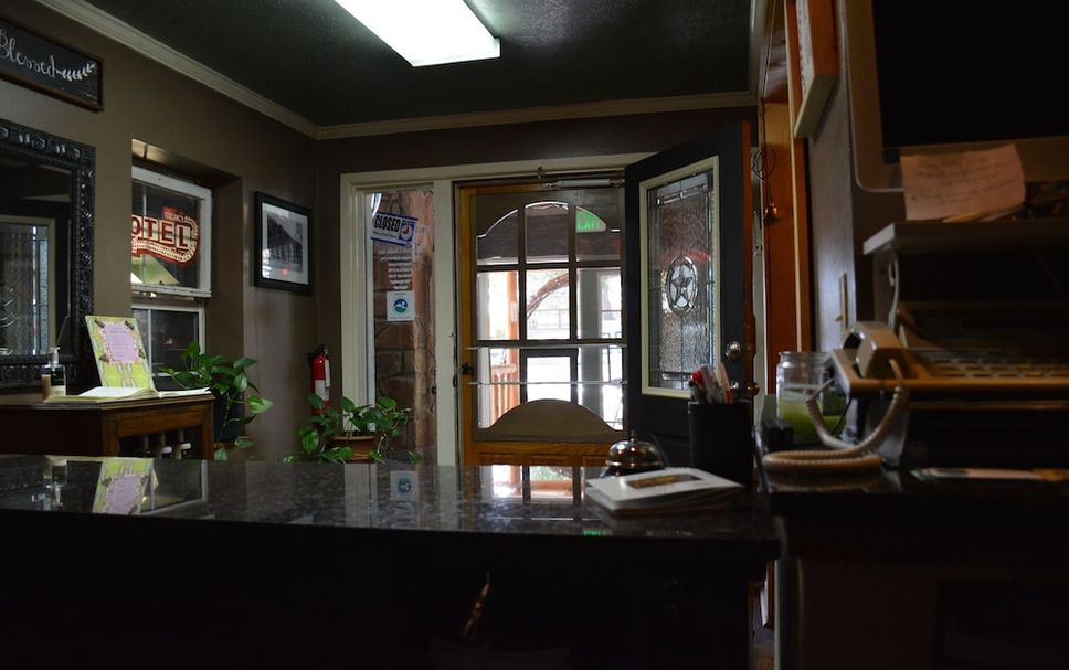 Front desk Photo