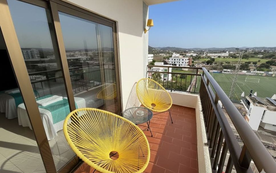 Balcony Photo