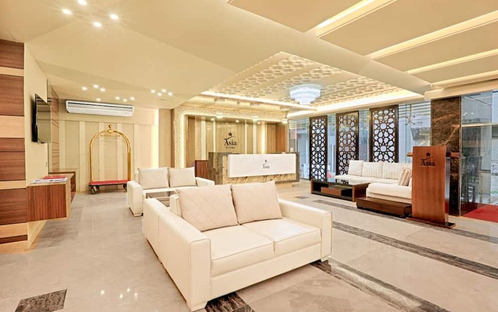 Lobby Photo