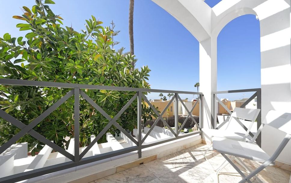 Balcony Photo