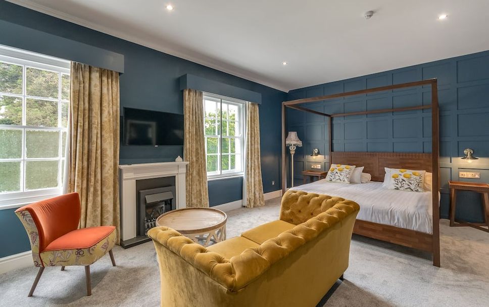 Bedroom Photo