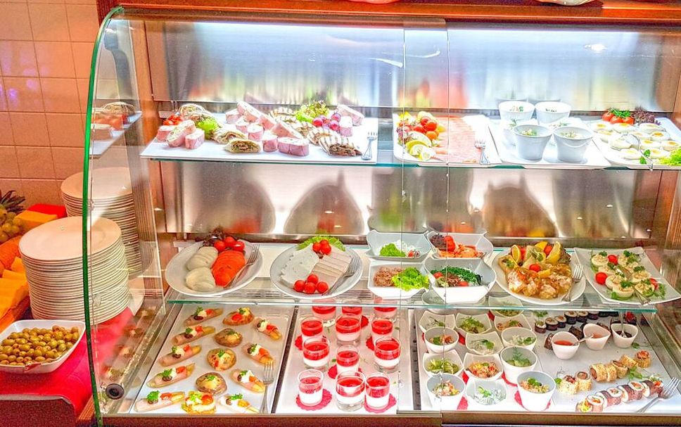 Buffet Photo