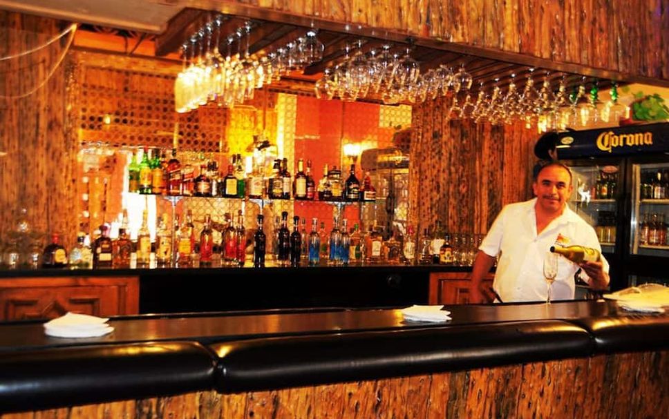 Bar Photo