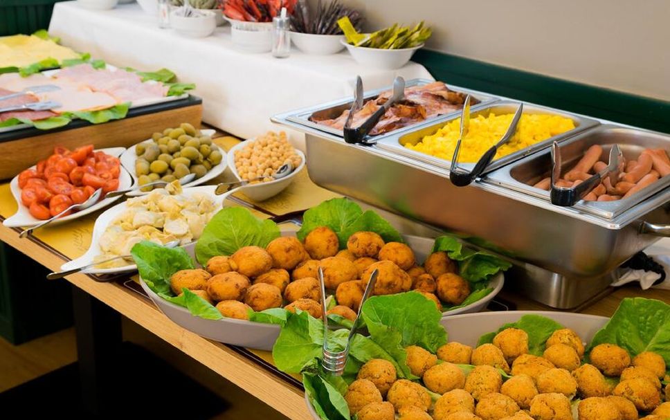 Buffet Photo
