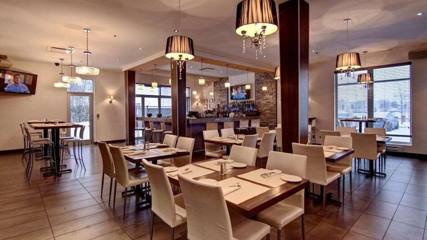 Imperia Hotel & Suites Terrebonne, Terrebonne, QC, Canada Compare Deals