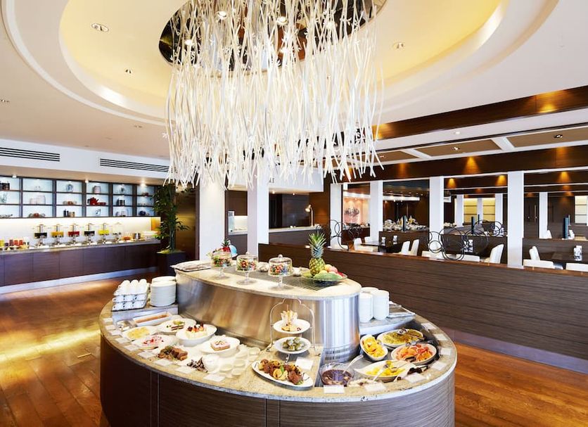Buffet Photo
