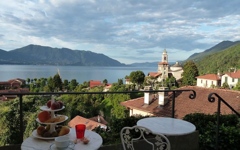 Balcony Photo
