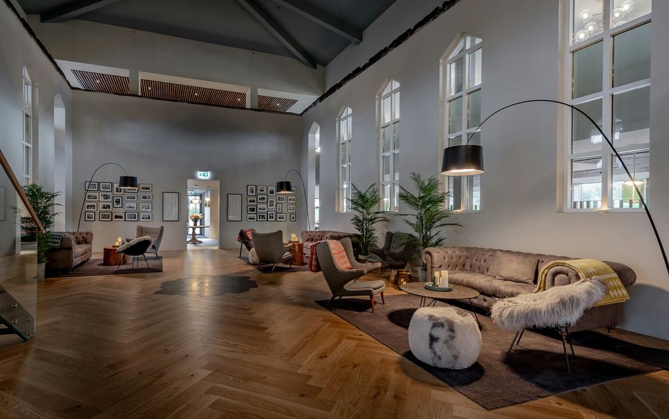 Lobby Photo