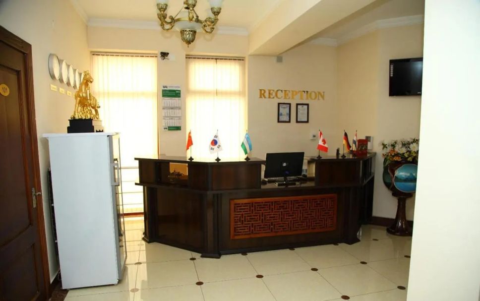 Front desk Photo