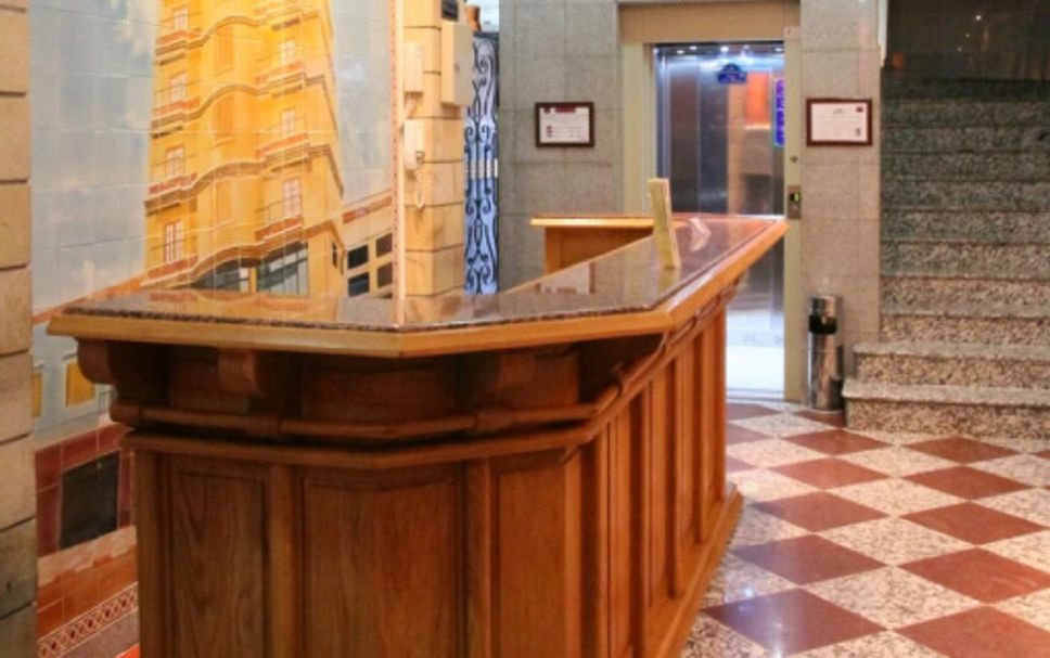 Front desk Photo