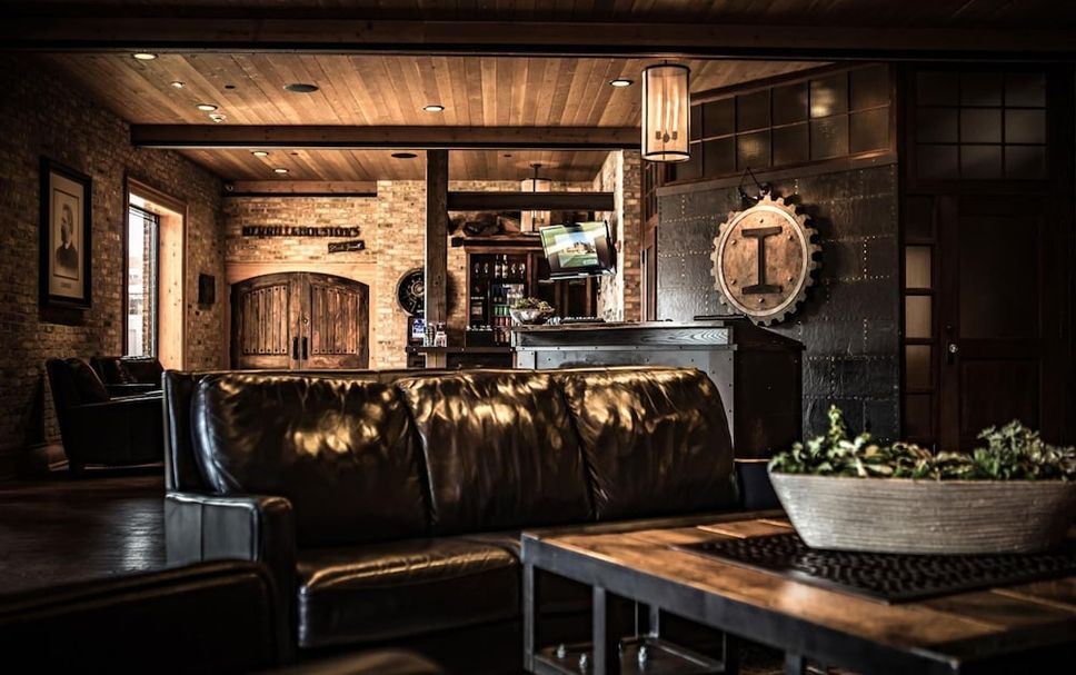 Bar Photo