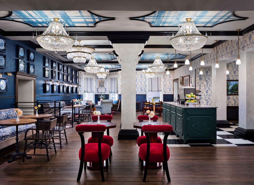 Restaurant Photo