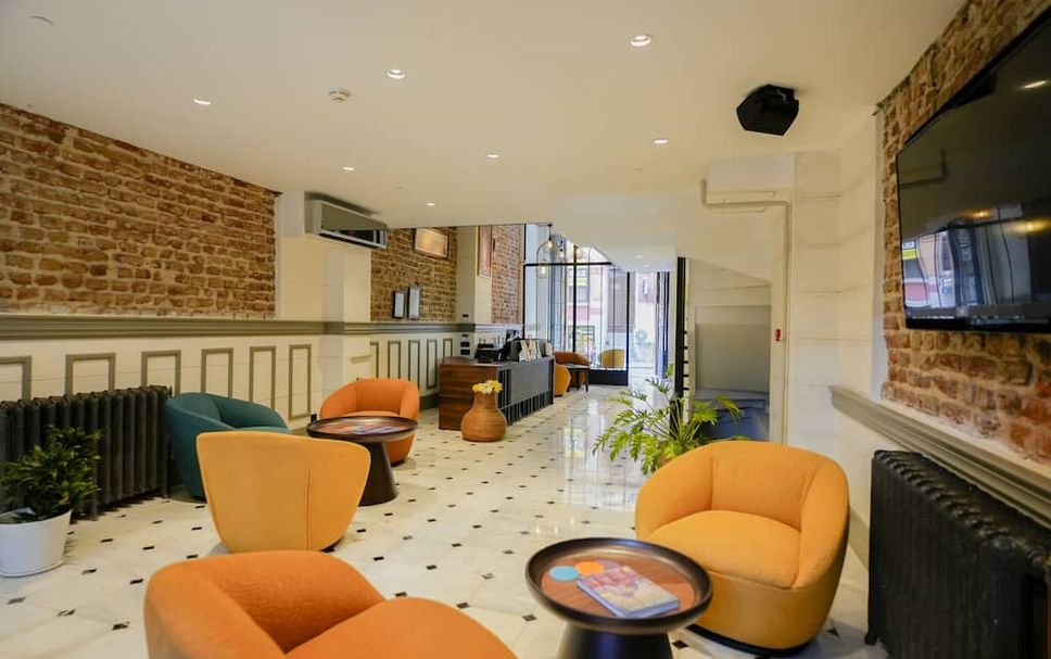 Lounge Photo