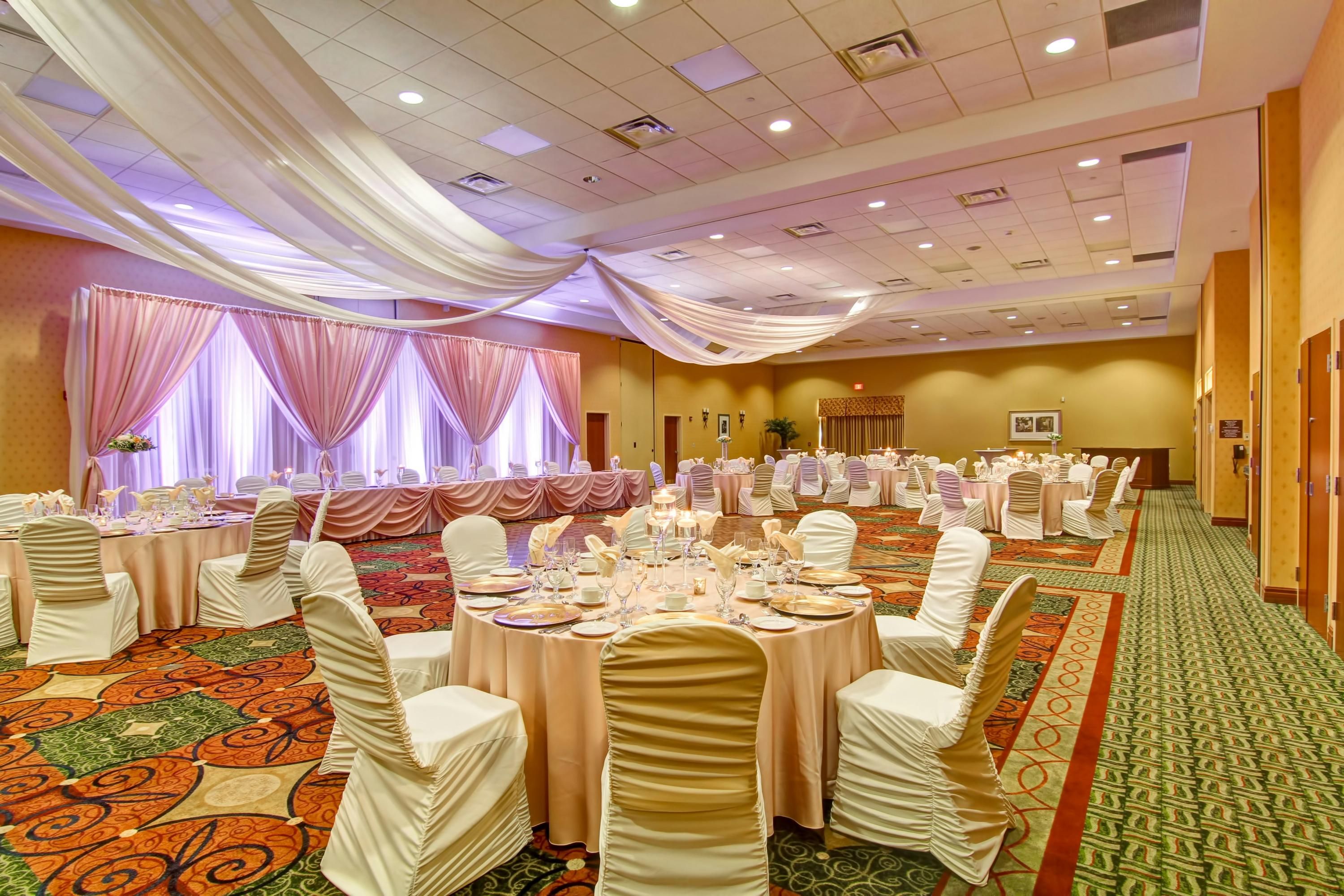 Banquet hall