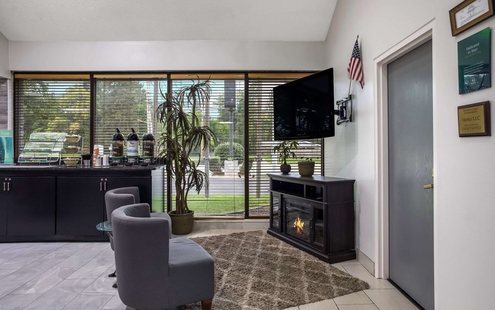 Dining room Photo