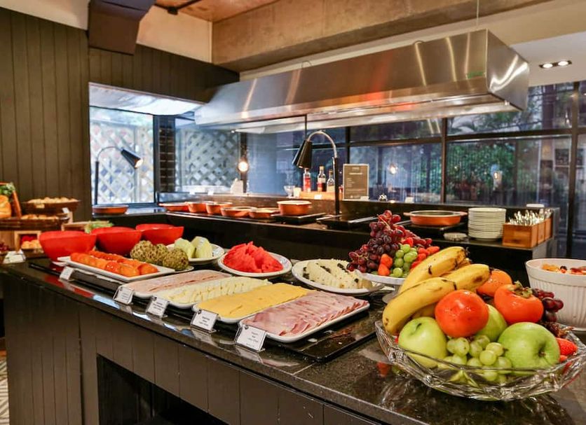 Buffet Photo
