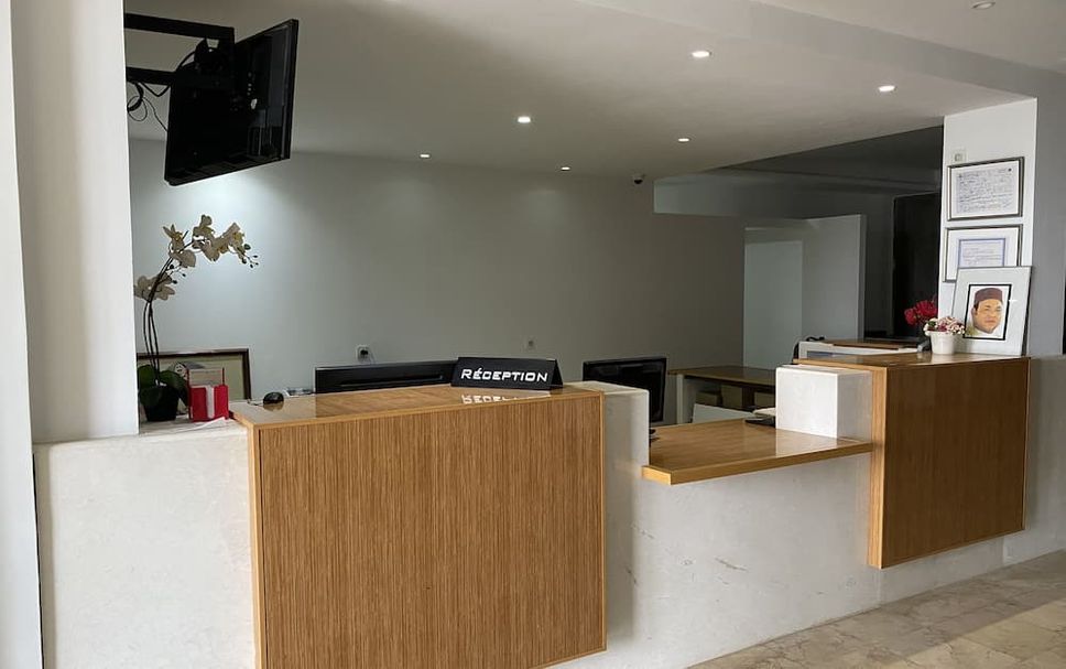 Front desk Photo