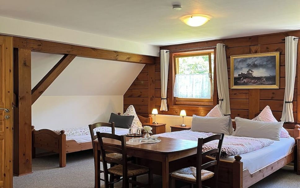 Dining room Photo