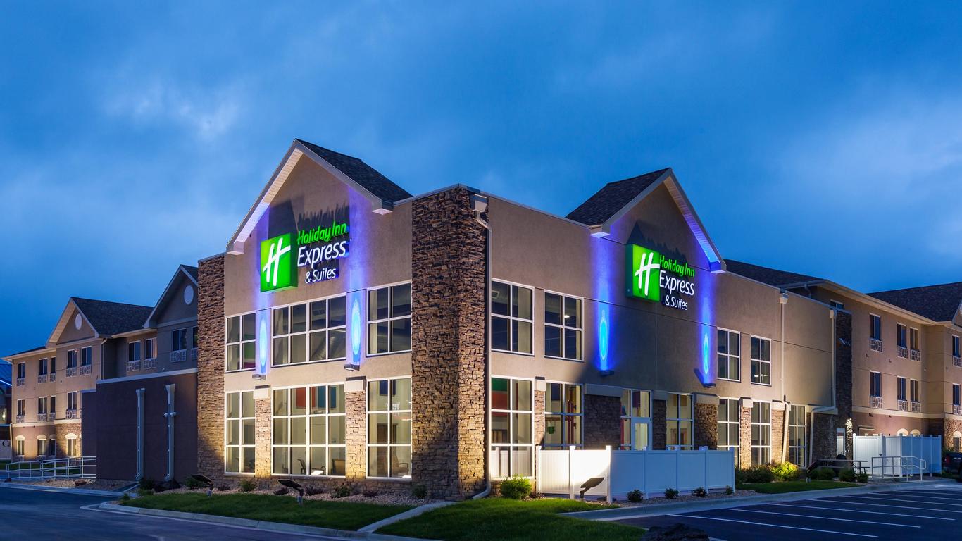 Holiday Inn Express Hotel & Suites Rapid City