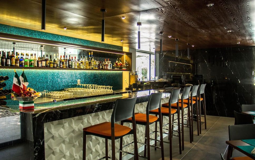 Bar Photo