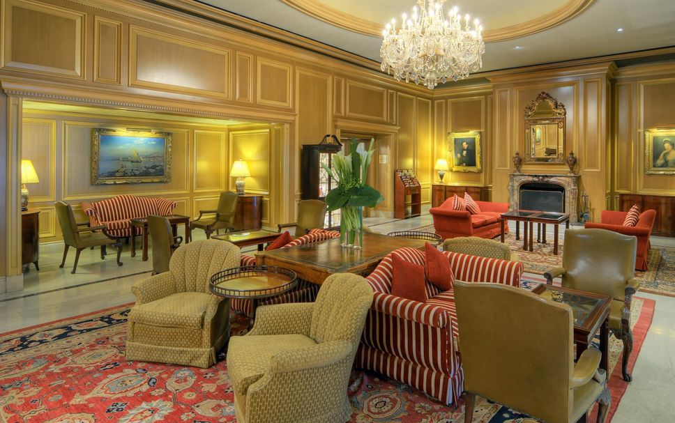 Lounge Photo