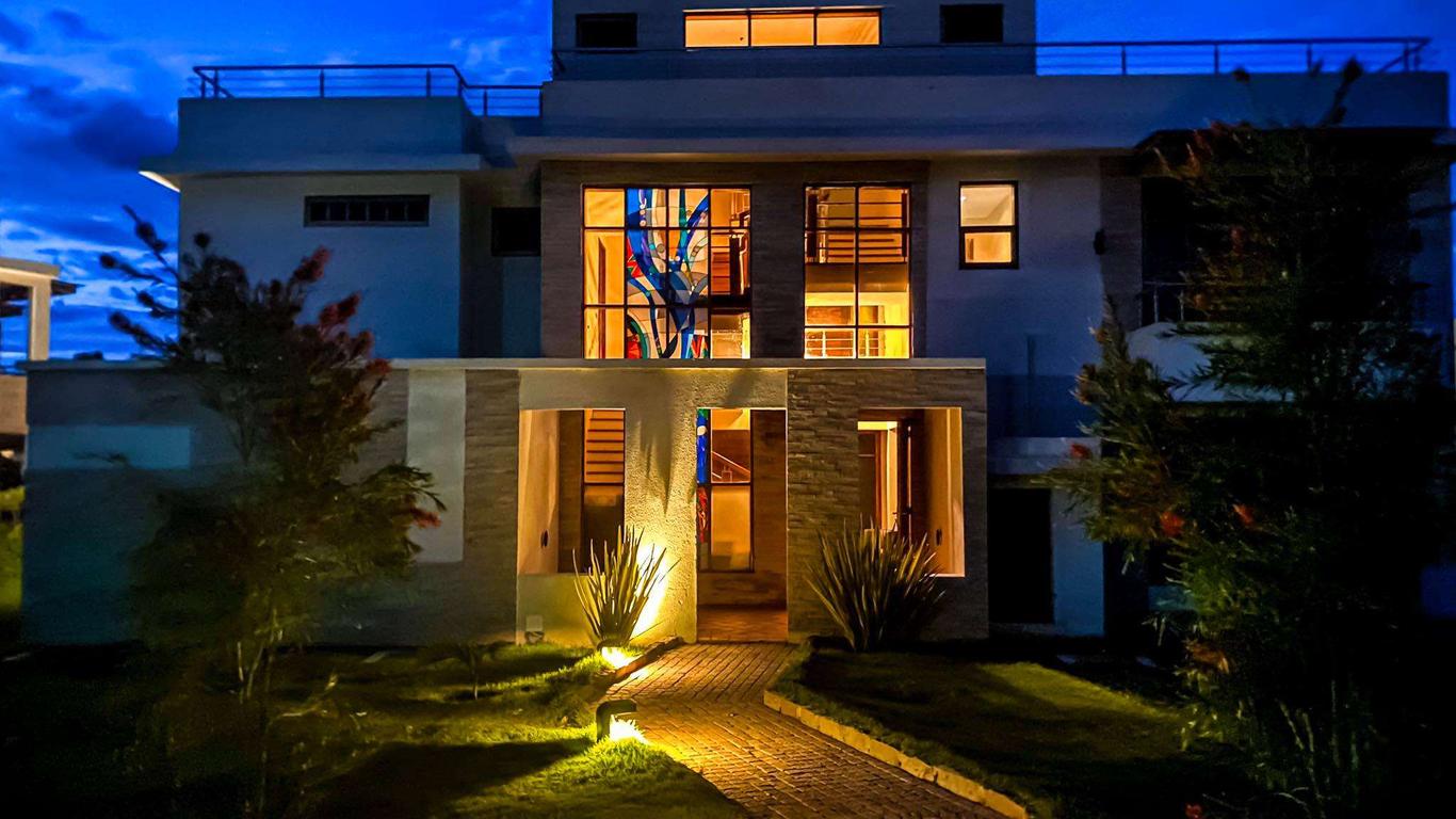 Maiyan Luxury Resort