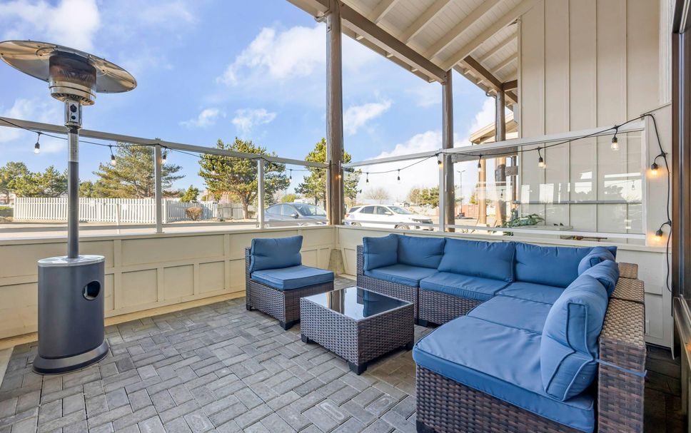 Balcony Photo