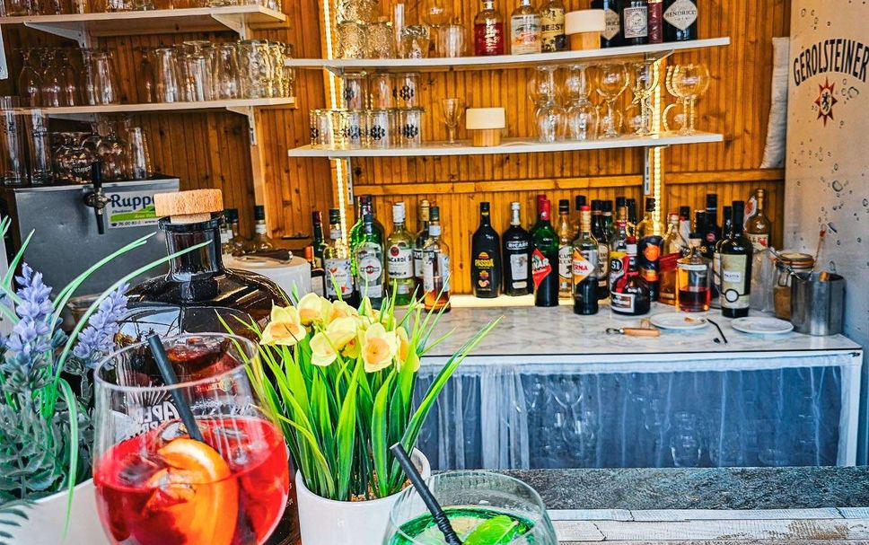Bar Photo