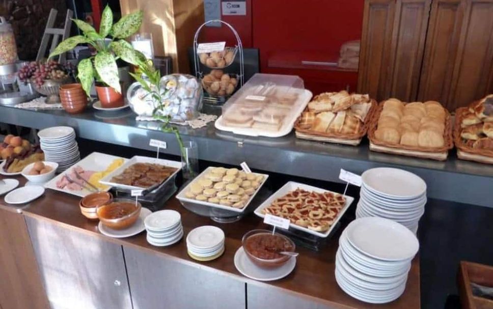 Buffet Photo