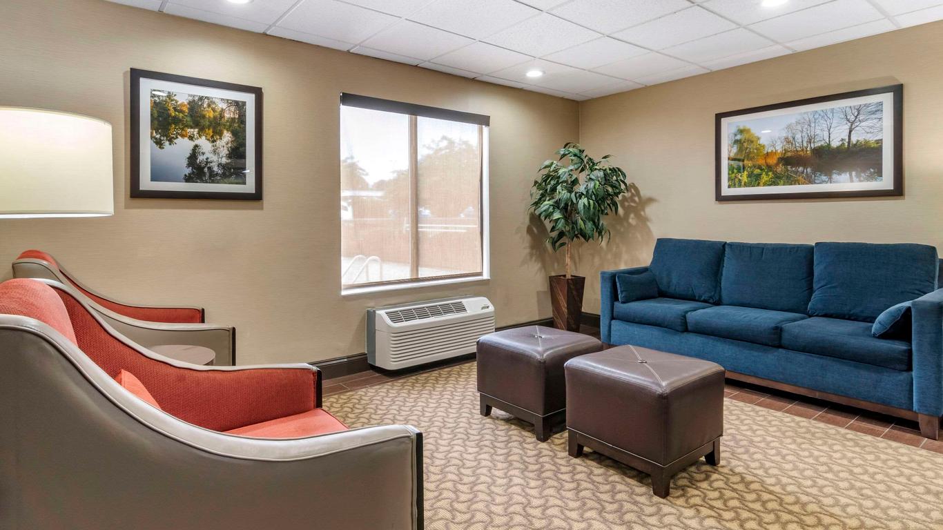 Comfort Inn and Suites Oxford South