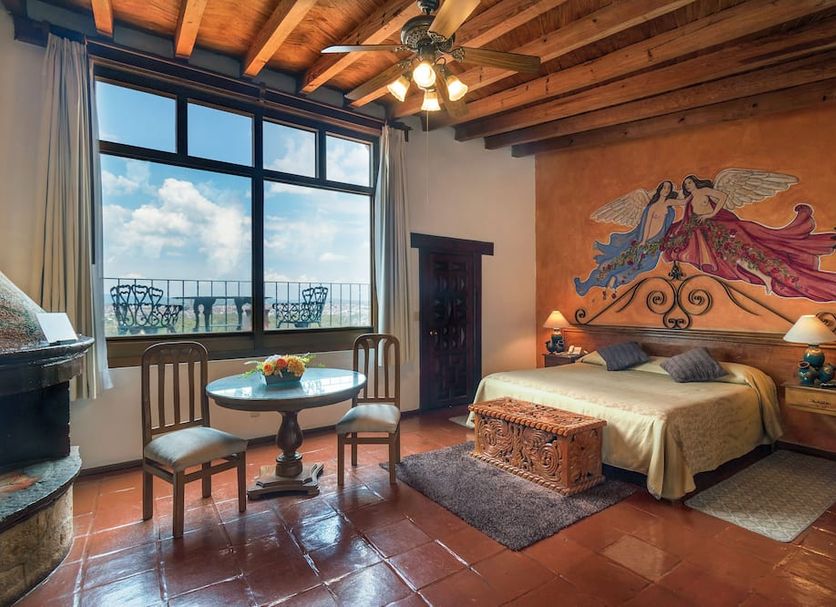 Bedroom Photo