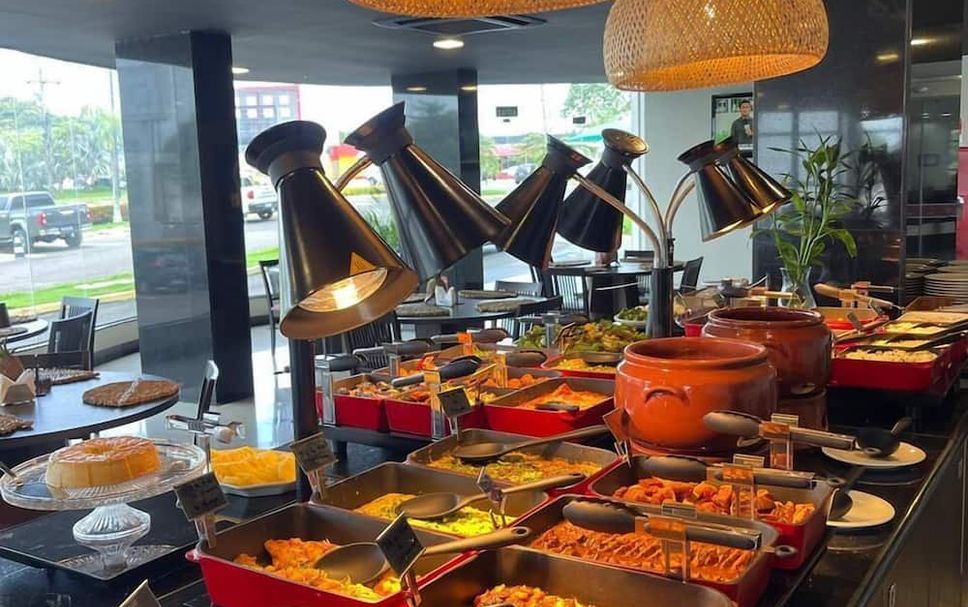 Buffet Photo