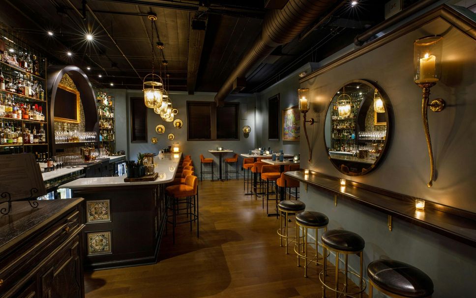 Bar Photo
