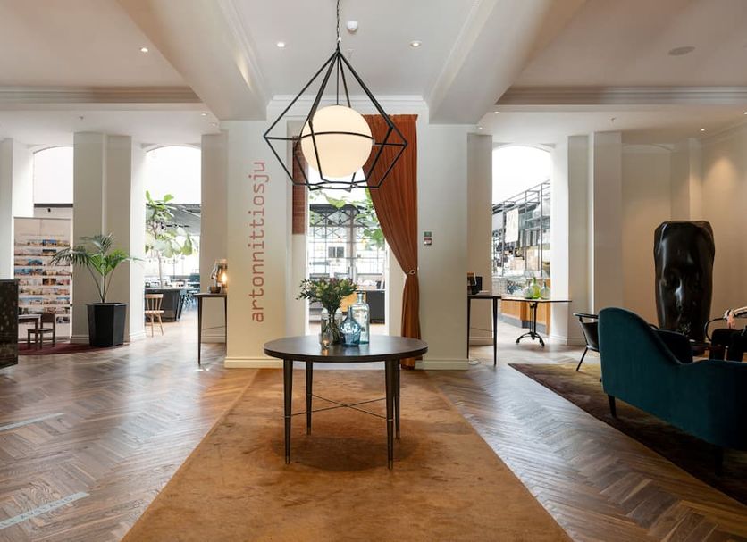 Lobby Photo