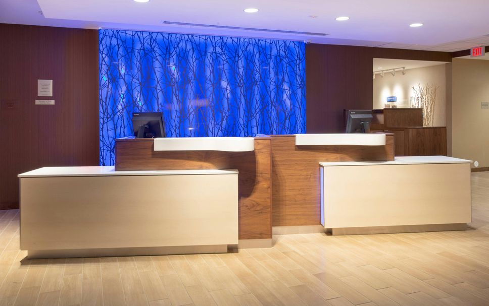Front desk Photo