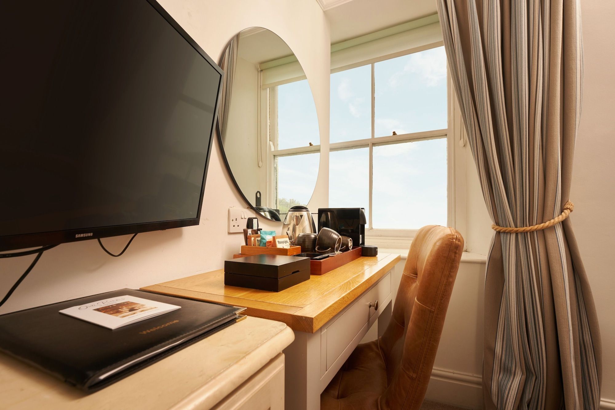 Room amenity