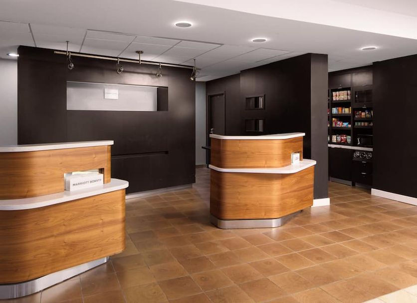 Front desk Photo
