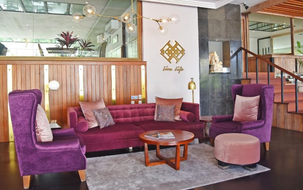Lounge Photo