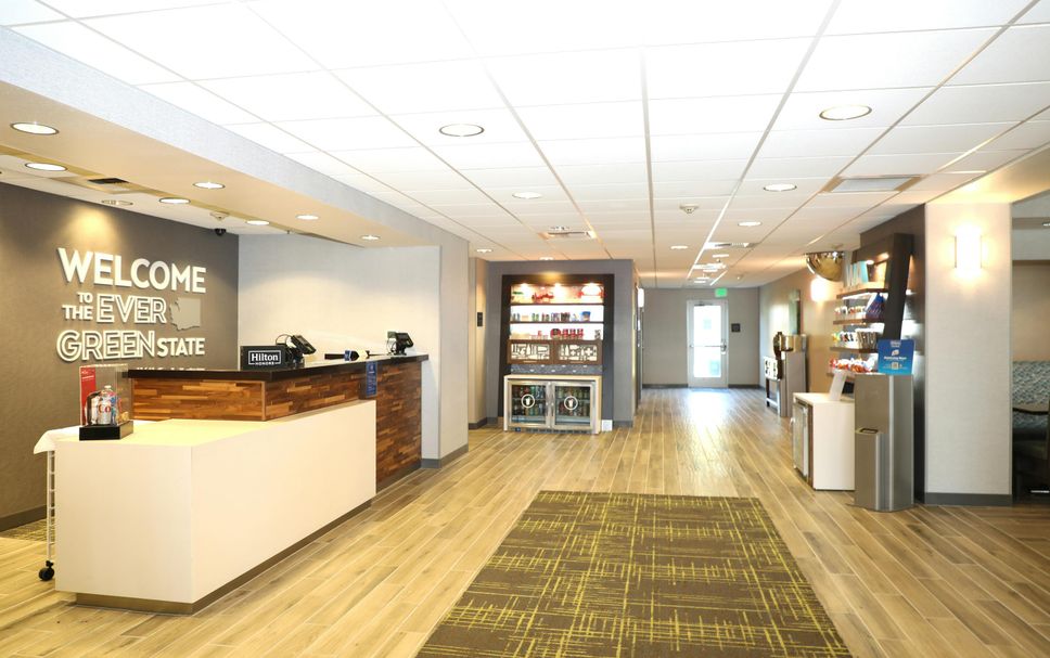 Front desk Photo