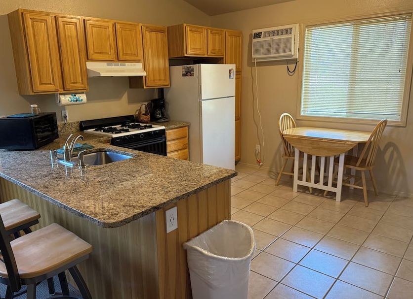 Kitchen Photo