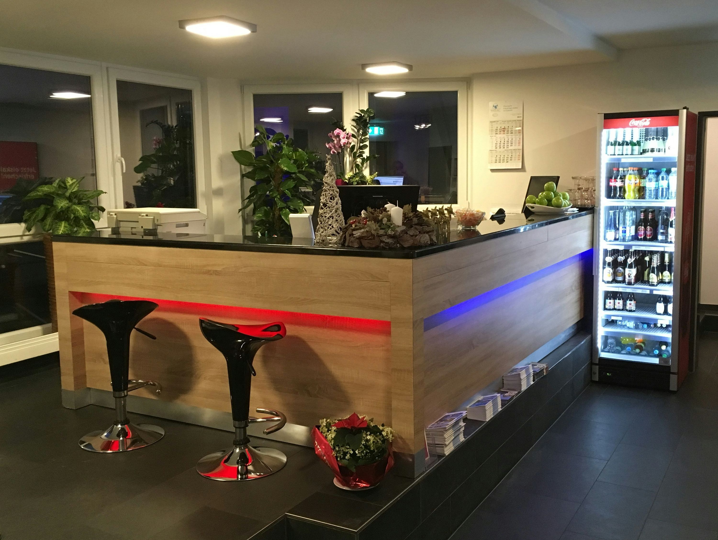 Front desk Photo