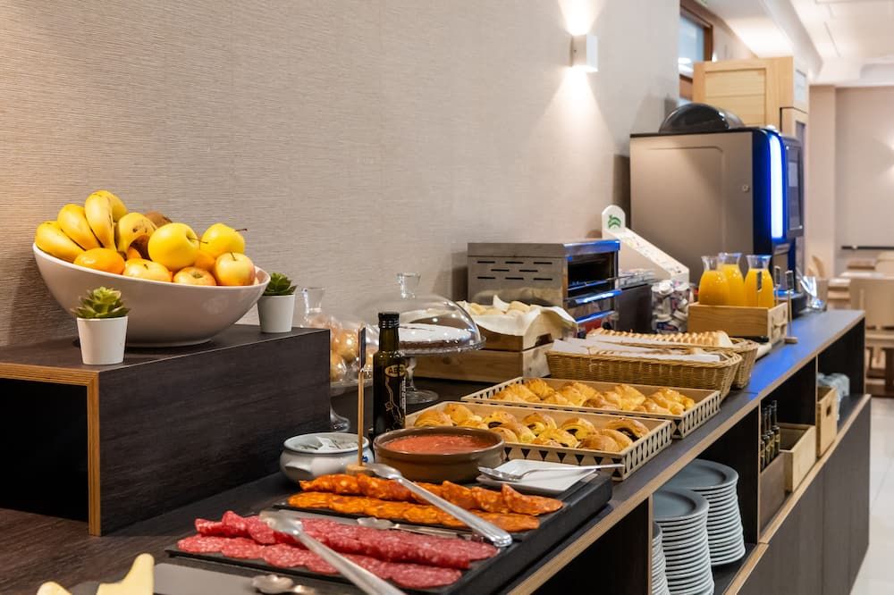 Buffet Photo