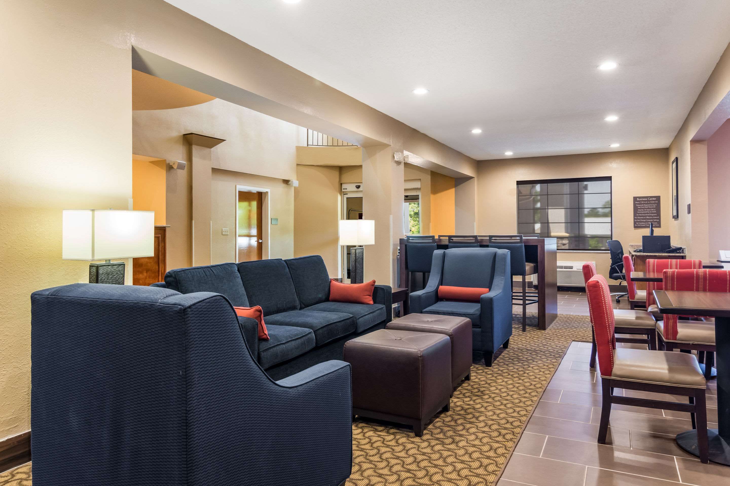 Lounge Photo