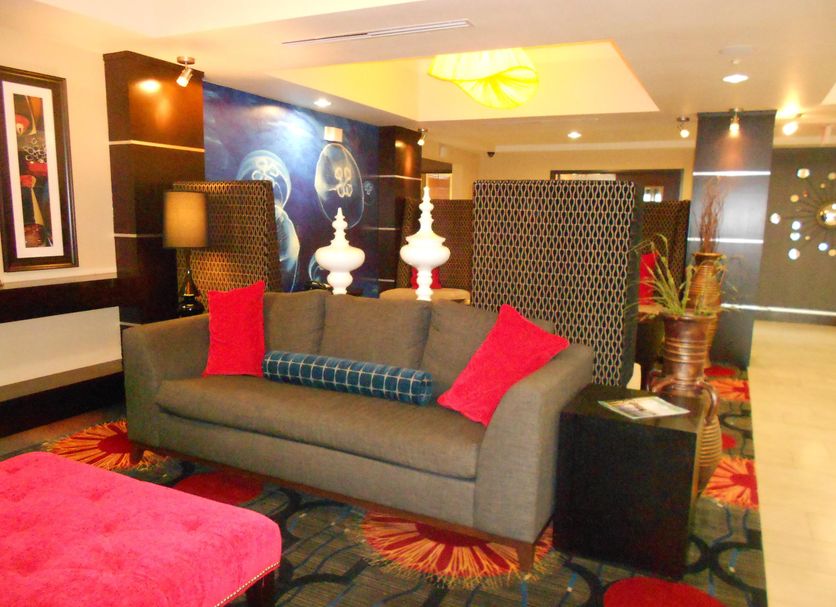 Lounge Photo