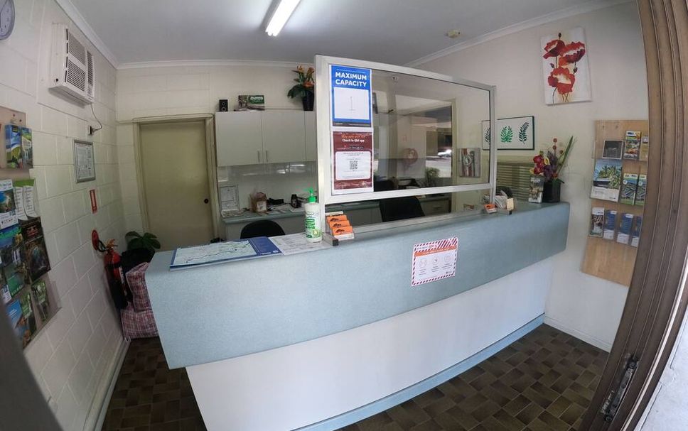 Front desk Photo