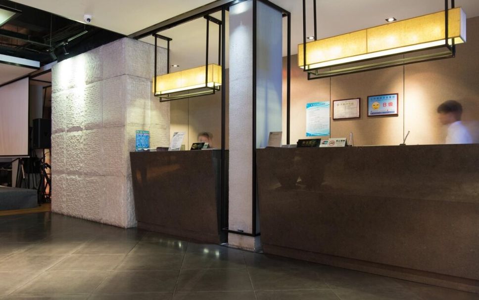 Front desk Photo
