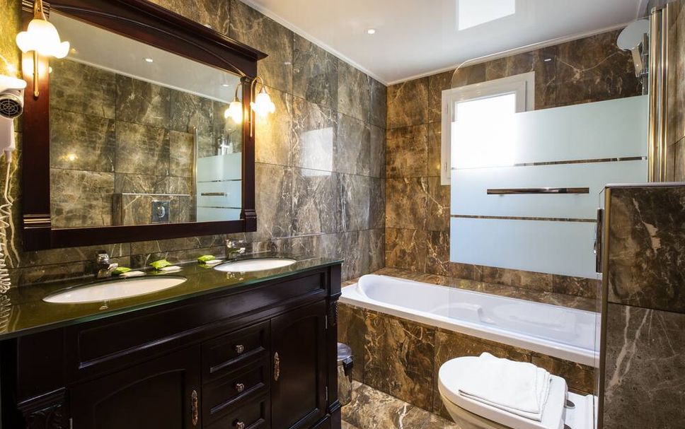 Bathroom Photo