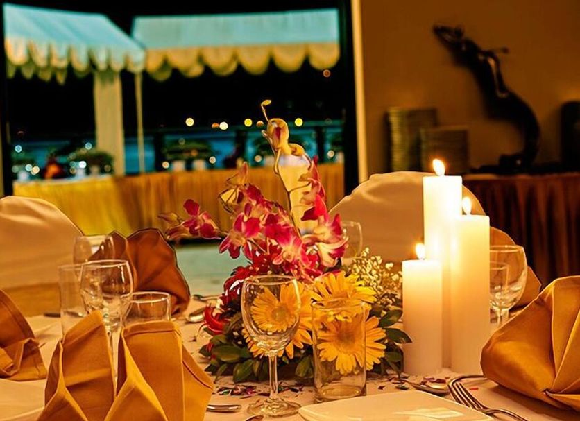 Banquet hall Photo